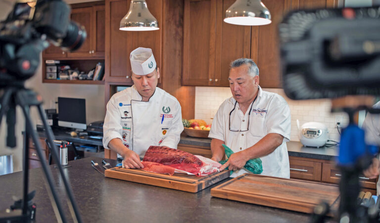 Cutting Mexico Bluefin